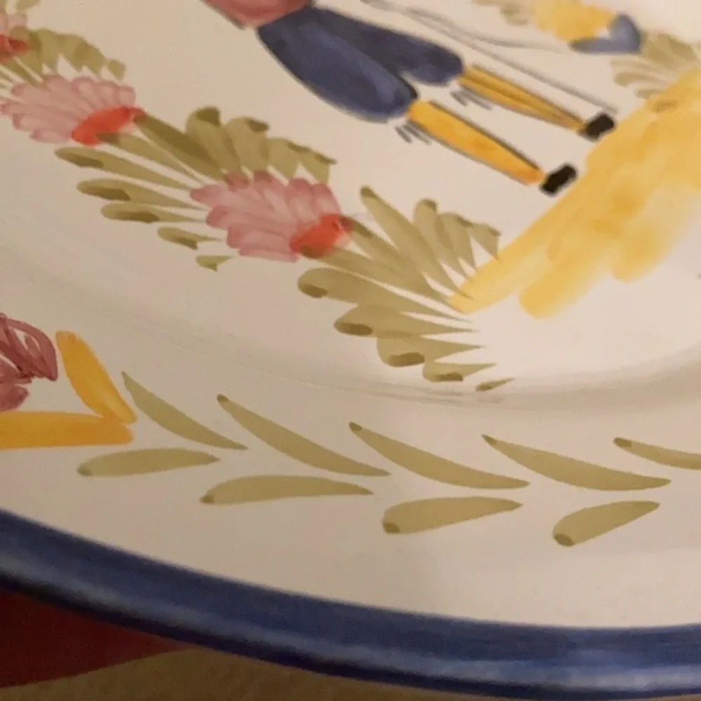 Sur La Table Quimper 10” wall decor plate made in Portugal-man with rod